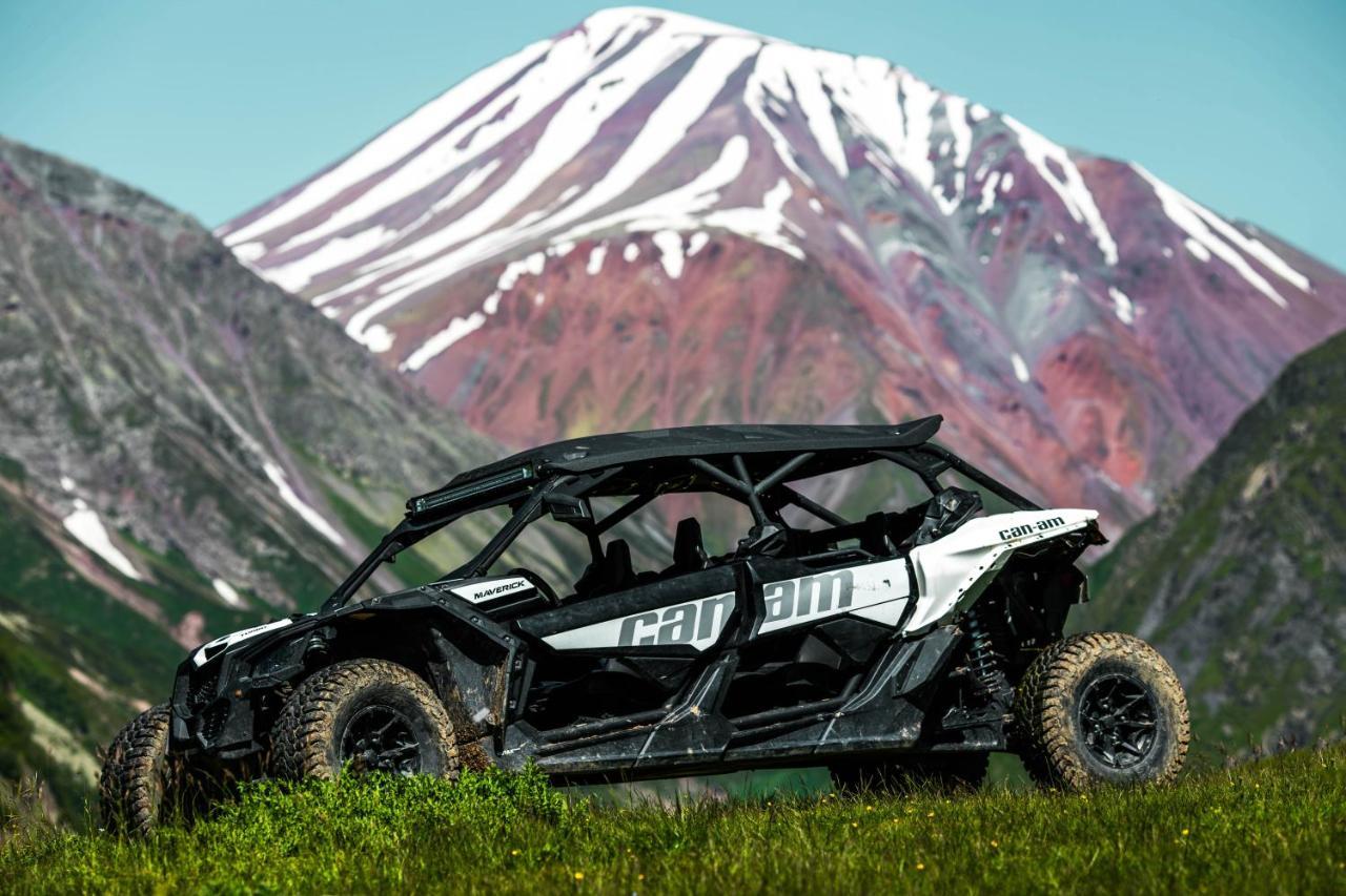 Gudauri Inn Luaran gambar 2017 Can-Am Maverick X4